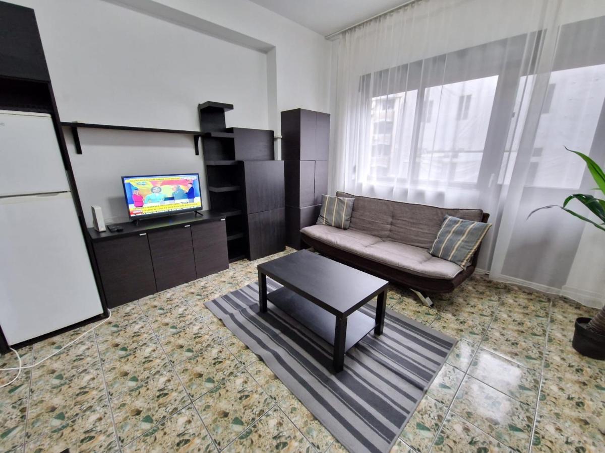 Global Downtown Apartments - Universitate - Calea Victoriei Bucureşti Ngoại thất bức ảnh